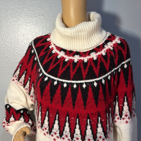 NWOT Turtleneck Oversized Sweater Dress - Picture 4 of 8